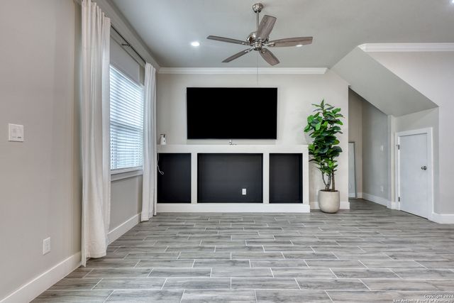 11158 Vance Jackson Rd Unit 4, San Antonio, TX 78230