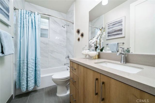 800 N Amelia Avenue A, San Dimas, CA 91773
