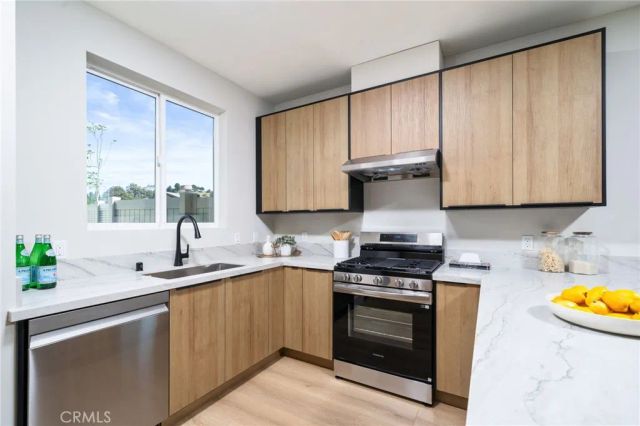 800 N Amelia Avenue A, San Dimas, CA 91773