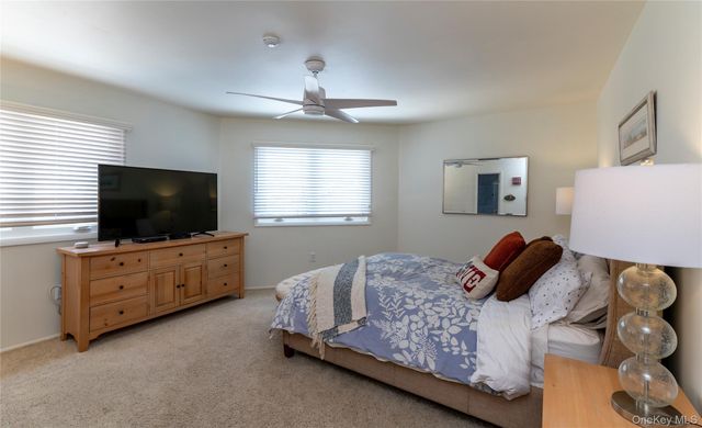 97 Village Green, Bardonia, NY 10954