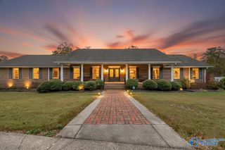 489 Solitude Avenue, Albertville, AL 35950