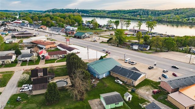 1800 Grand Central Avenue, Vienna, WV 26105