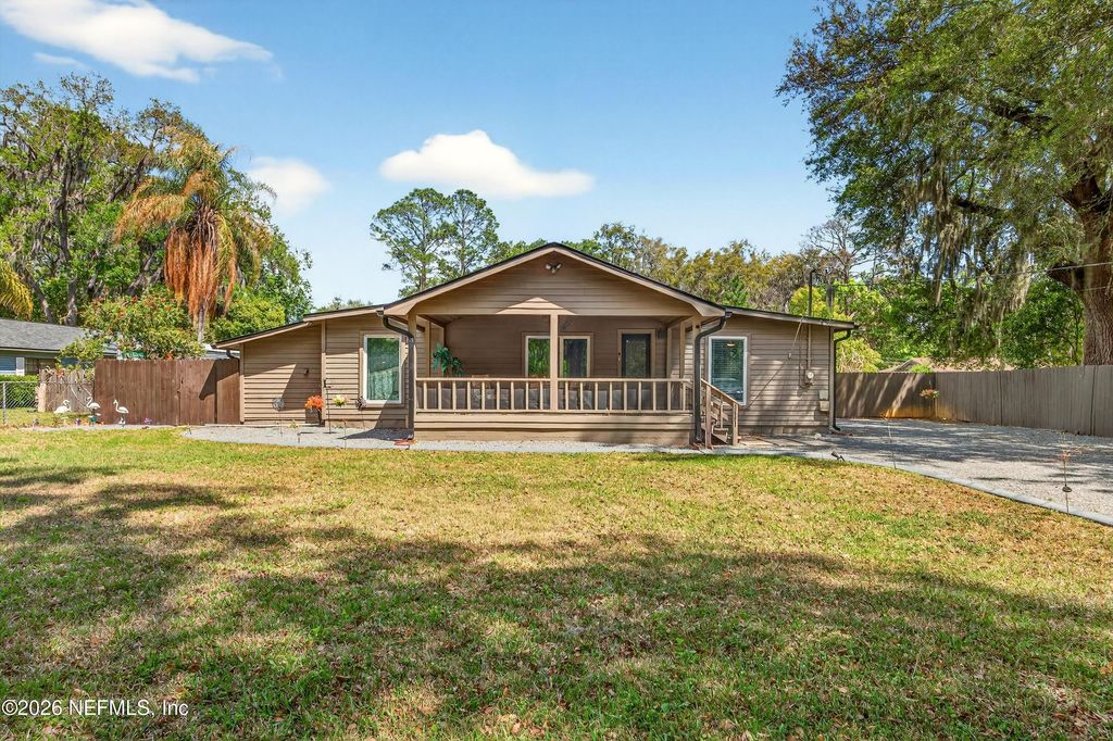3561 CAPPER Road, Jacksonville, FL 32218