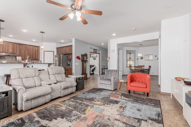 368 W Key West Drive, Casa Grande, AZ 85122