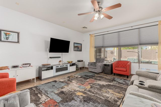 368 W Key West Drive, Casa Grande, AZ 85122