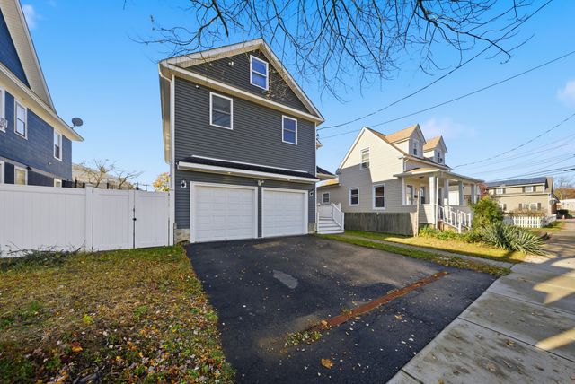 1473 Wood Avenue, Bridgeport, CT 06604