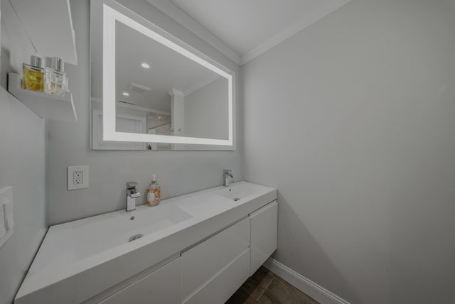 1473 Wood Avenue, Bridgeport, CT 06604