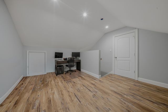 1473 Wood Avenue, Bridgeport, CT 06604