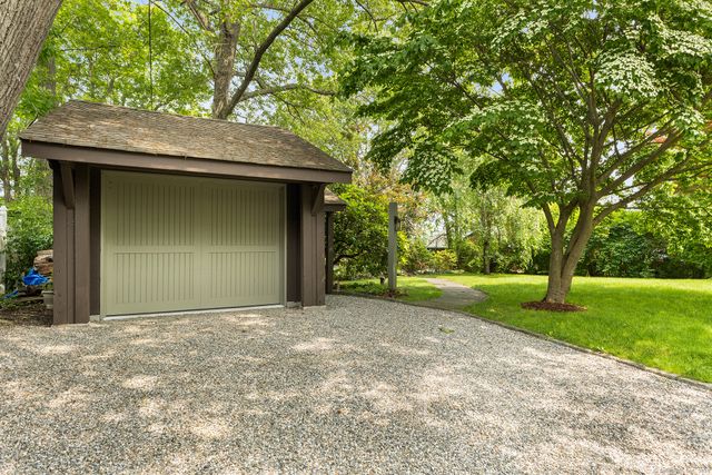45 Lake Drive South, New Fairfield, CT 06812
