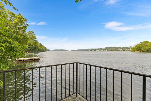 45 Lake Drive South, New Fairfield, CT 06812
