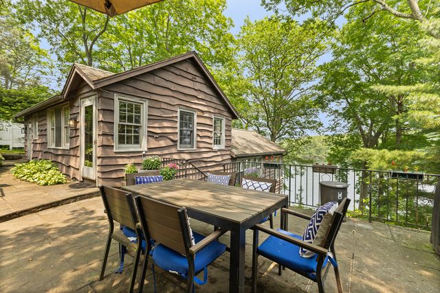 45 Lake Drive South, New Fairfield, CT 06812