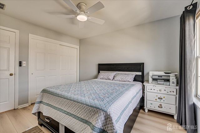 6 Oxford Court, South Brunswick, NJ 08824