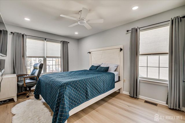 6 Oxford Court, South Brunswick, NJ 08824