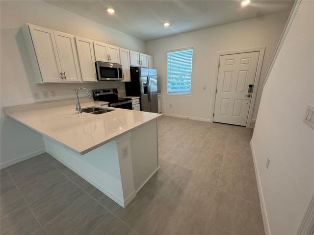 8720 DAYBREAK STREET, Sarasota, FL 34241