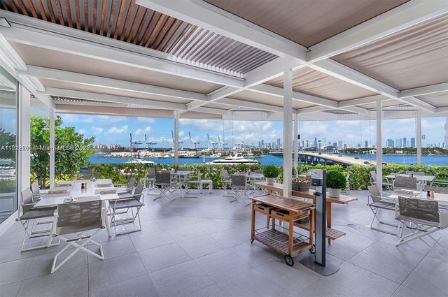 450 Alton Rd 3303, Miami Beach, FL 33139