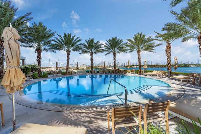 450 Alton Rd 3303, Miami Beach, FL 33139