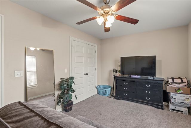 993 Roselawn Street, Siloam Springs, AR 72761