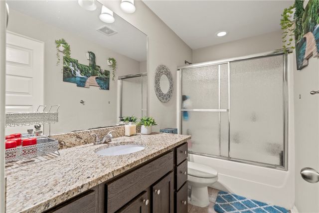 993 Roselawn Street, Siloam Springs, AR 72761