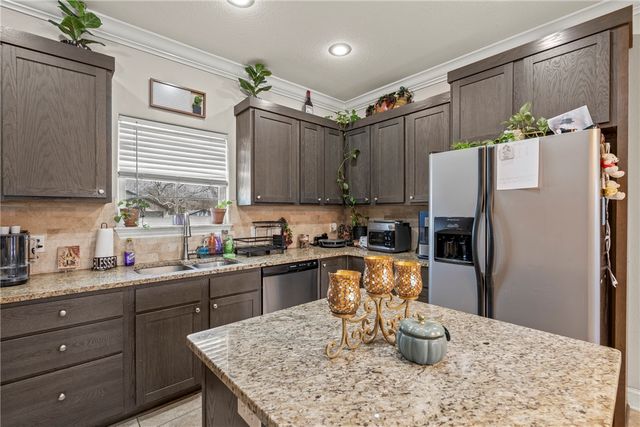 993 Roselawn Street, Siloam Springs, AR 72761