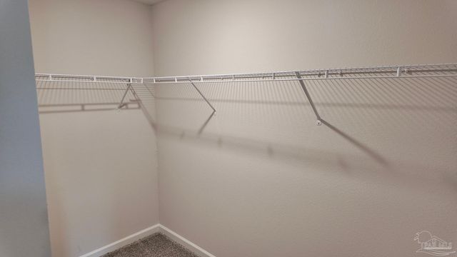 8059 Fox Hunt Dr, Milton, FL 32583