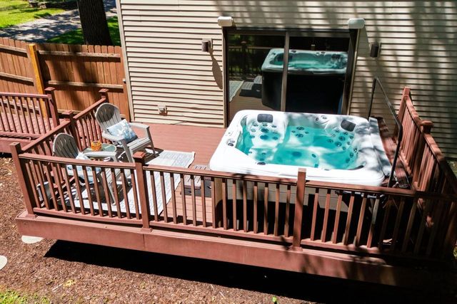 5036 Felland Road, Madison, WI 53718