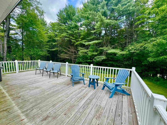 90 Kings Highway, Hartford, VT 05001