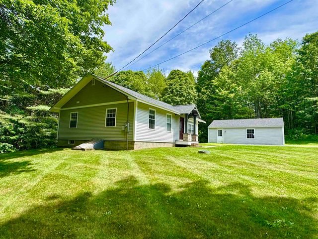 90 Kings Highway, Hartford, VT 05001