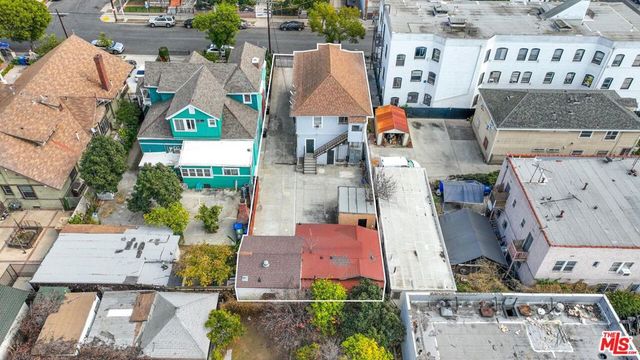 2515 S Catalina Street, Los Angeles, CA 90007