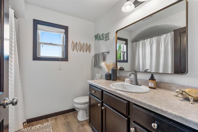 4301 FIELDCREST DRIVE, Kaukauna, WI 54130