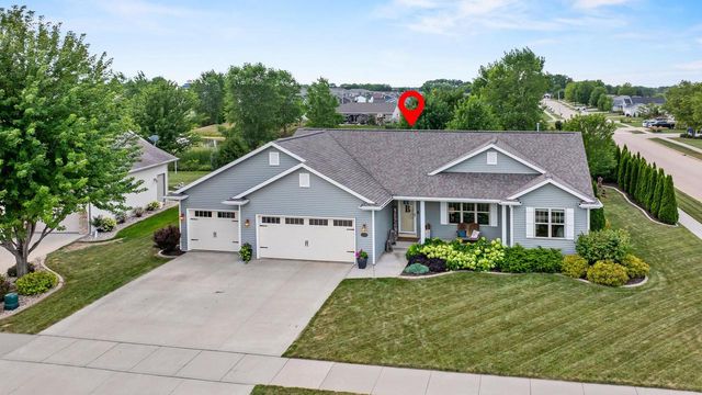 4301 FIELDCREST DRIVE, Kaukauna, WI 54130