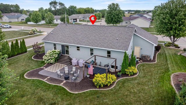 4301 FIELDCREST DRIVE, Kaukauna, WI 54130