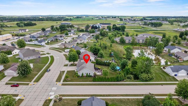 4301 FIELDCREST DRIVE, Kaukauna, WI 54130