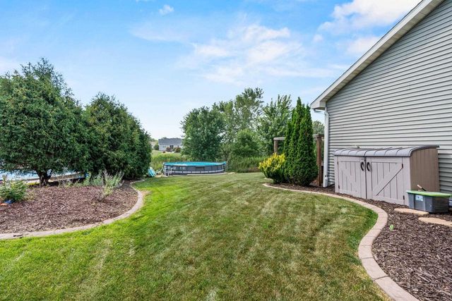 4301 FIELDCREST DRIVE, Kaukauna, WI 54130
