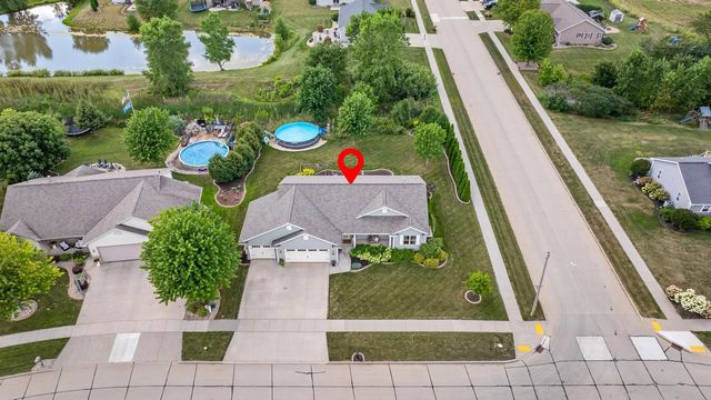 4301 FIELDCREST DRIVE, Kaukauna, WI 54130