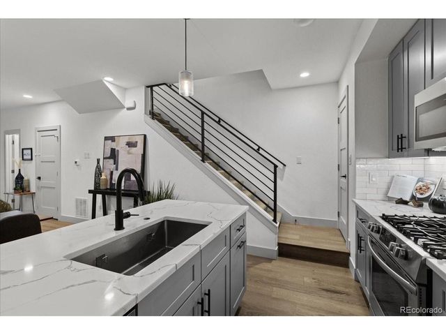 1437 Xavier St, Denver, CO 80204