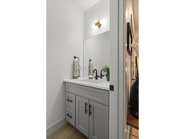 1437 Xavier St, Denver, CO 80204