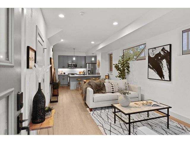 1437 Xavier St, Denver, CO 80204