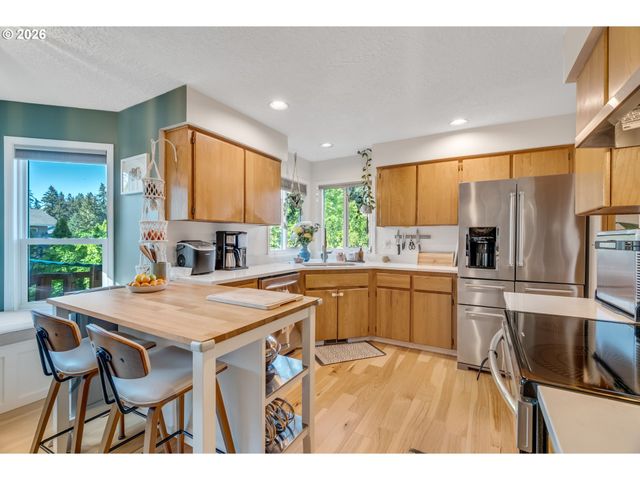 14156 Se WILKINSON Ct, Milwaukie, OR 97267