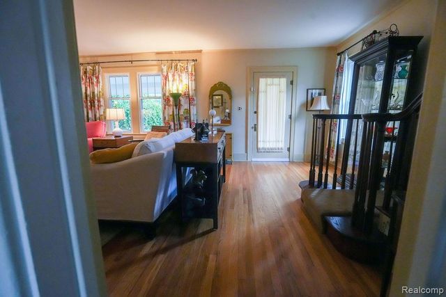 545 Eureka Road, Wyandotte, MI 48192