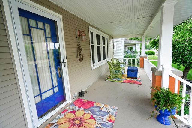 545 Eureka Road, Wyandotte, MI 48192