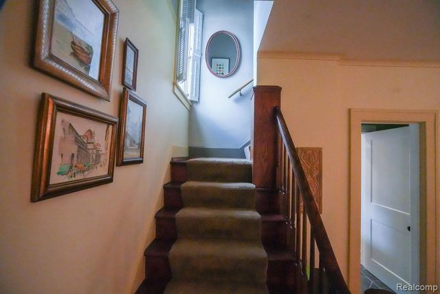 545 Eureka Road, Wyandotte, MI 48192