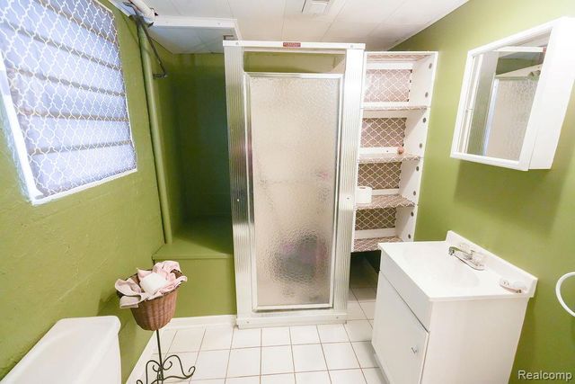 545 Eureka Road, Wyandotte, MI 48192
