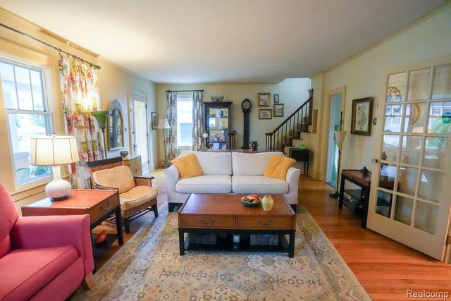 545 Eureka Road, Wyandotte, MI 48192