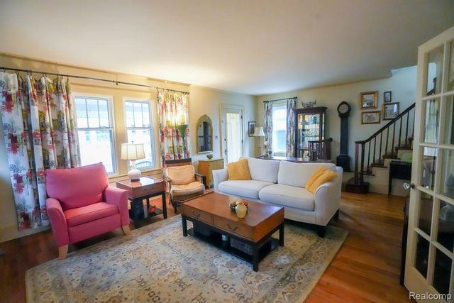 545 Eureka Road, Wyandotte, MI 48192