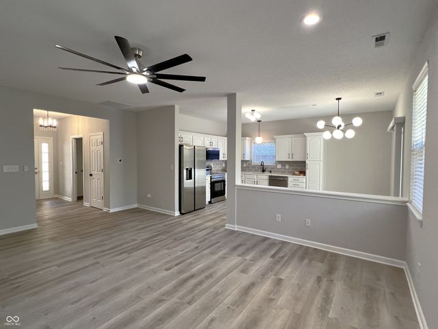 11422 High Timber Drive, Indianapolis, IN 46235