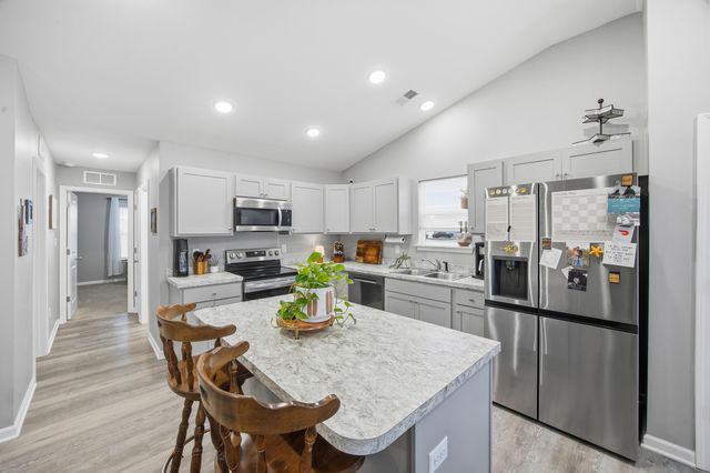 233 Candy Apple Lane, Richmond, KY 40475