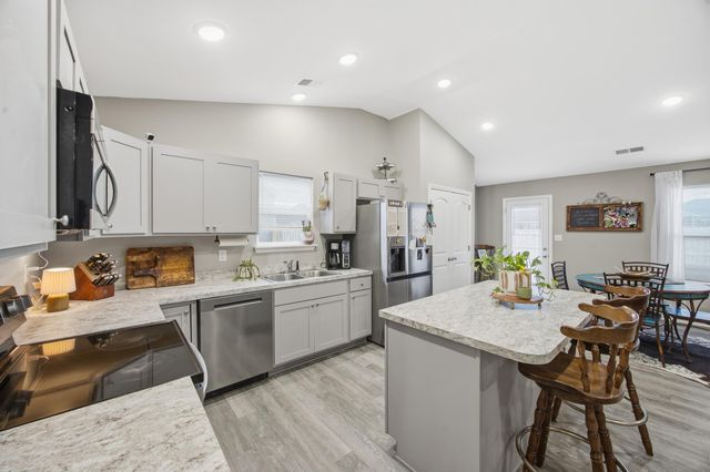 233 Candy Apple Lane, Richmond, KY 40475