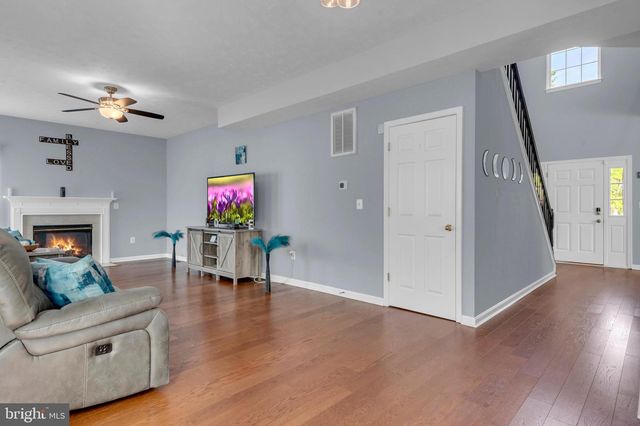 4907 CORDOVA CT, Waldorf, MD 20602