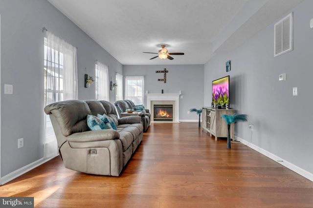 4907 CORDOVA CT, Waldorf, MD 20602