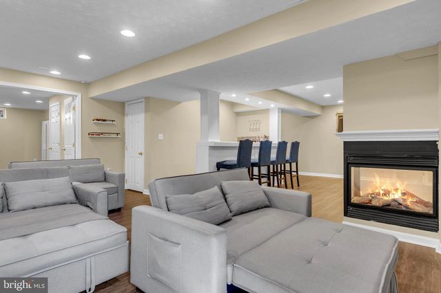 4907 CORDOVA CT, Waldorf, MD 20602